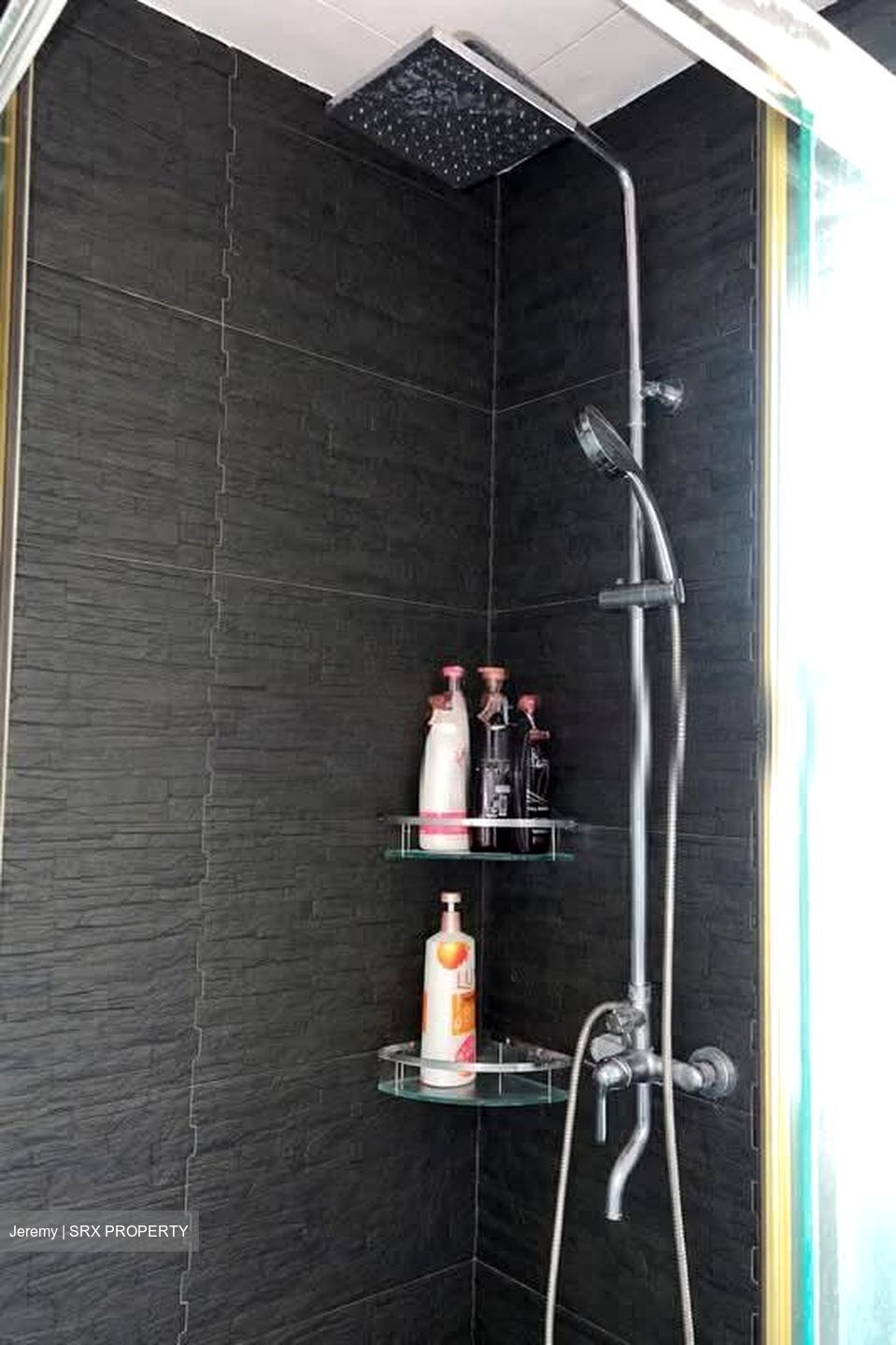 Westwood Crescent (D22), Terrace #528284931